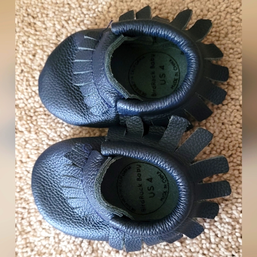 BirdRock Baby Size 4 Moccasins